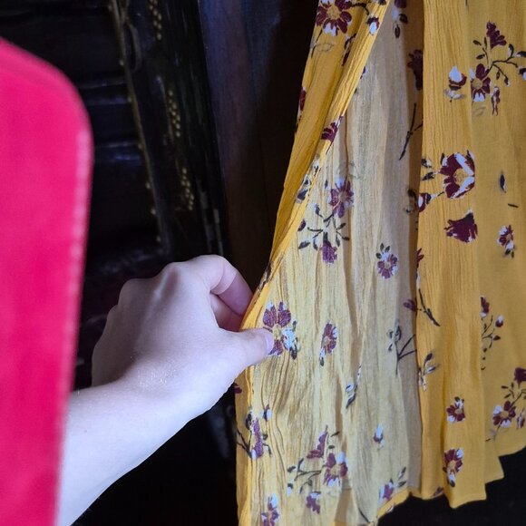 ZAFUL Smocked Slit Floral Off Shoulder Dress - Picture 7 of 8